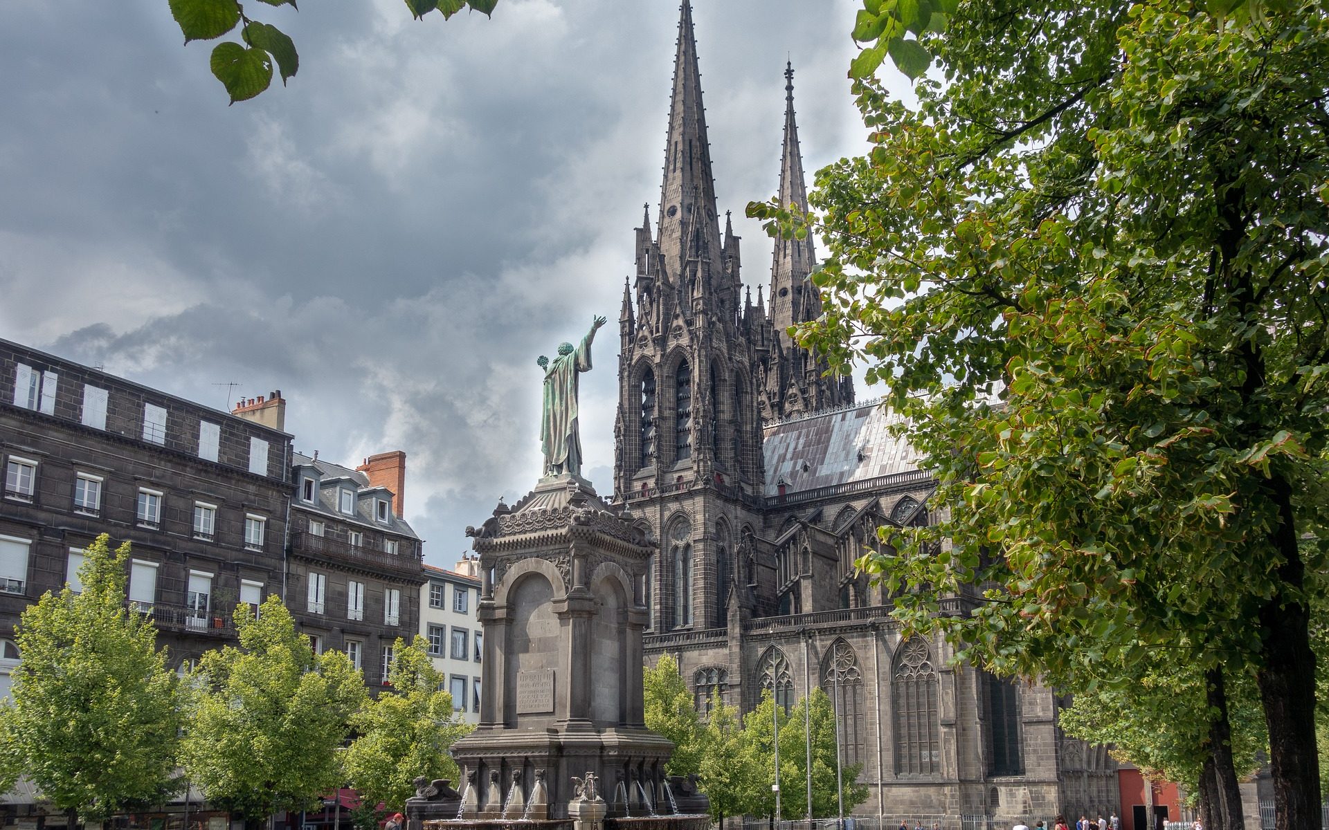 Französisch übersetzen Zürich Clermont-Ferrand