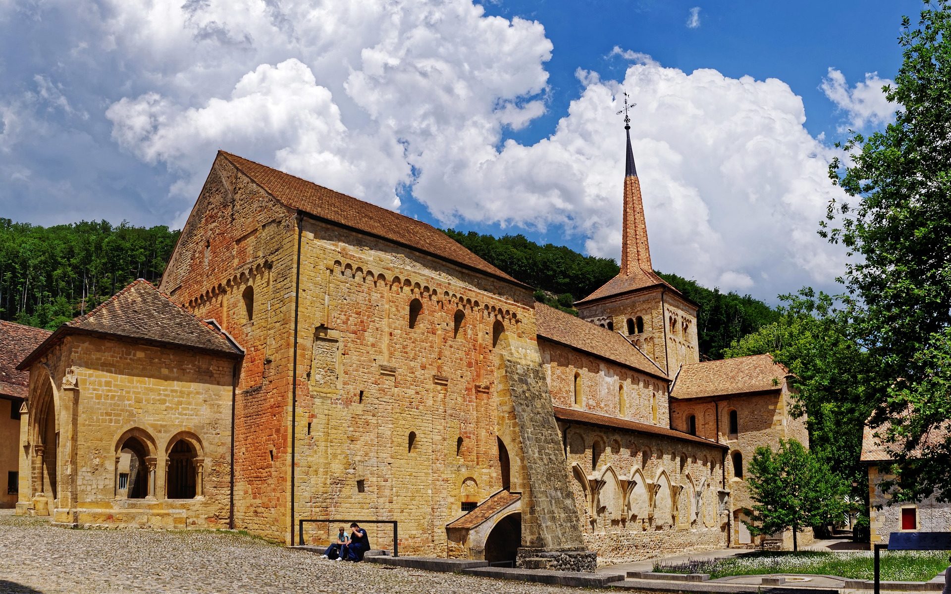 Übersetzungsbüro Romainmôtier-Envy