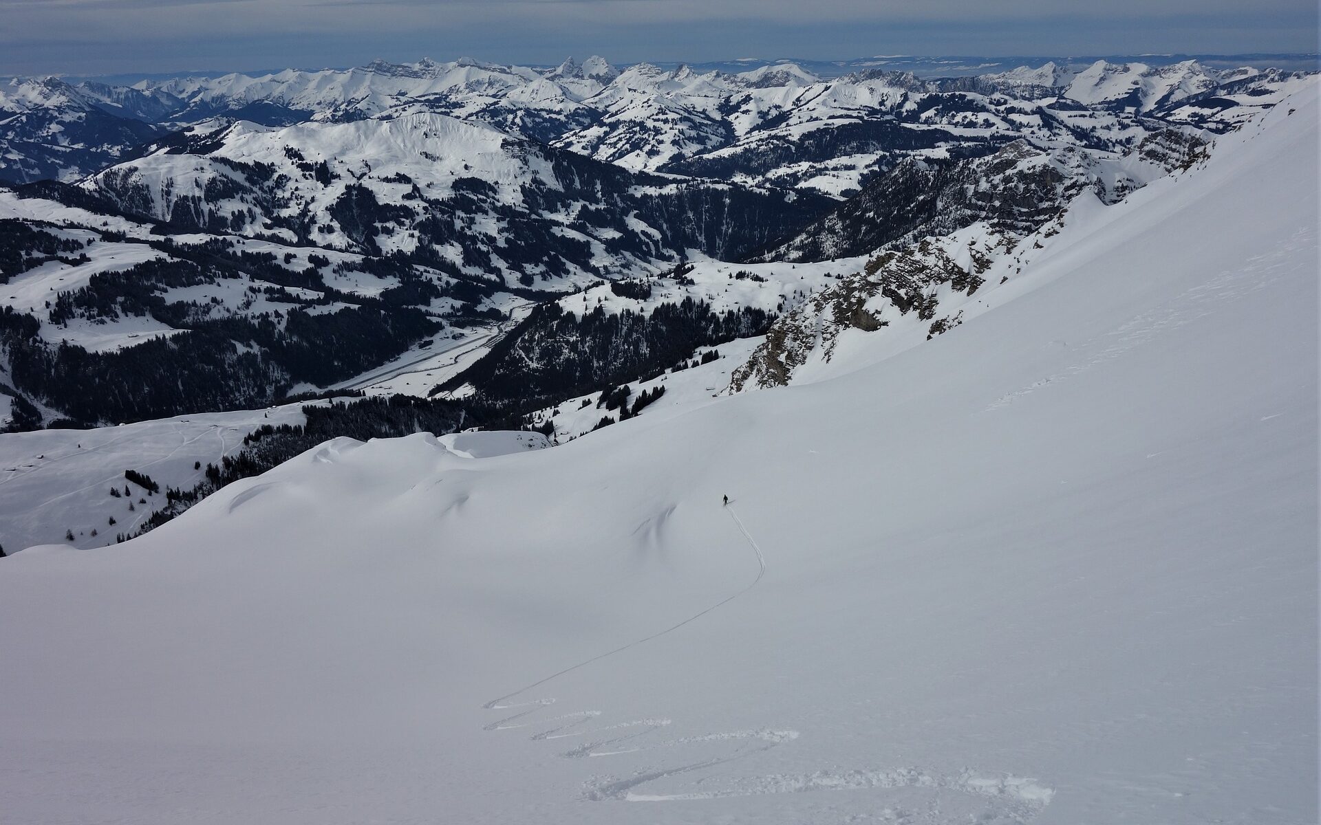 Professional translations in St. Stephan, Switzerland