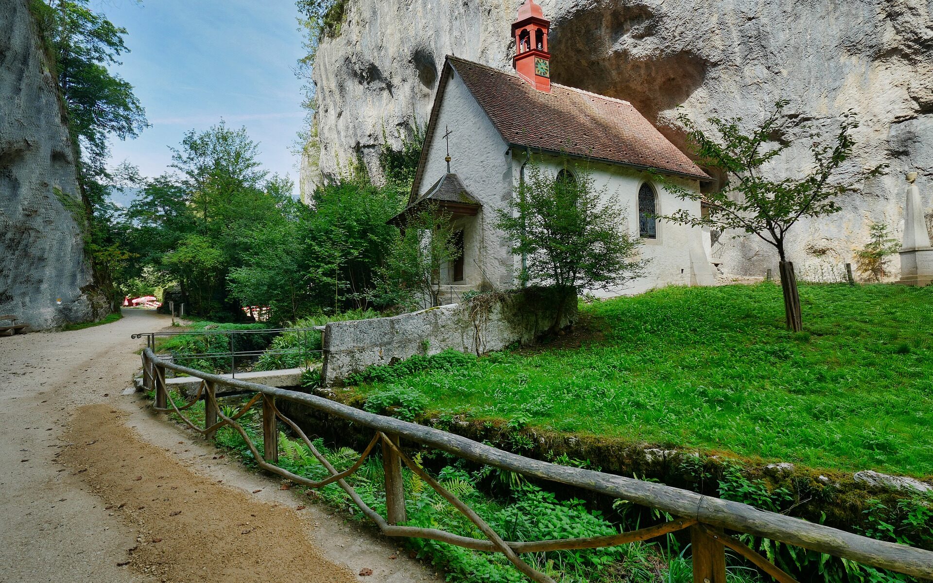 Professional translations in Feldbrunnen-St. Niklaus